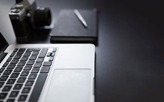 爱游戏 ayx 中国官方网站-_马术表演盛典：优雅与力量的魅力展示_，马术表演完整视频在线观看